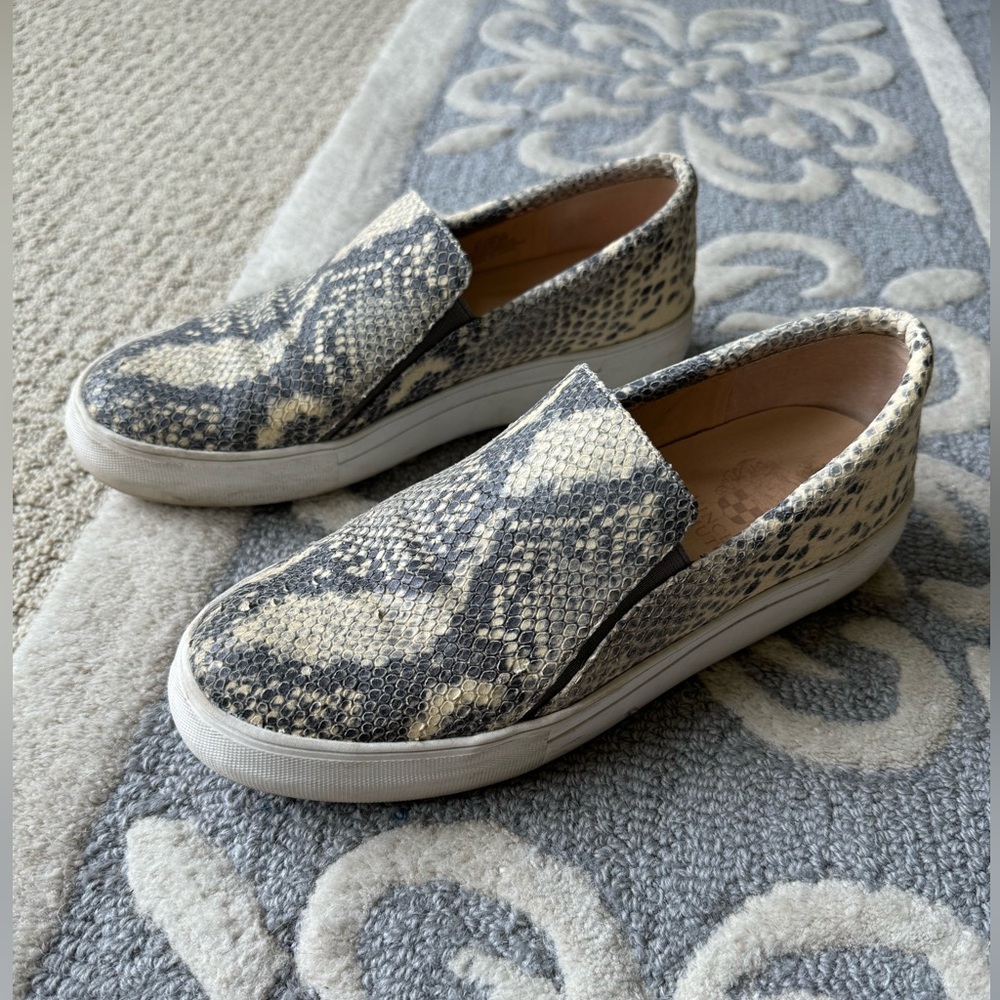 Vince Camuto slip on sneakers
